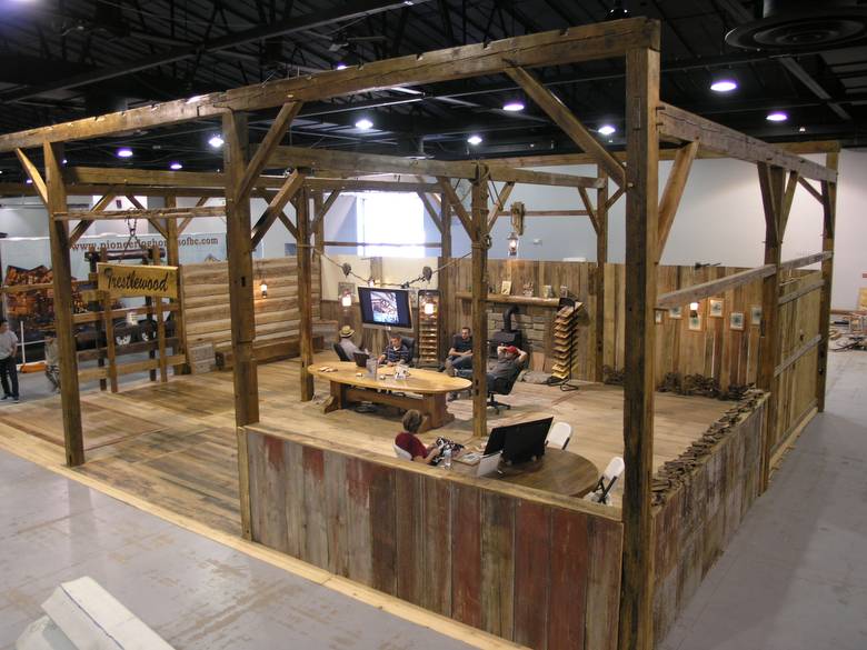 Denver Log and Timbe Frame Show / Trestlewoods "Barn Frame Booth"